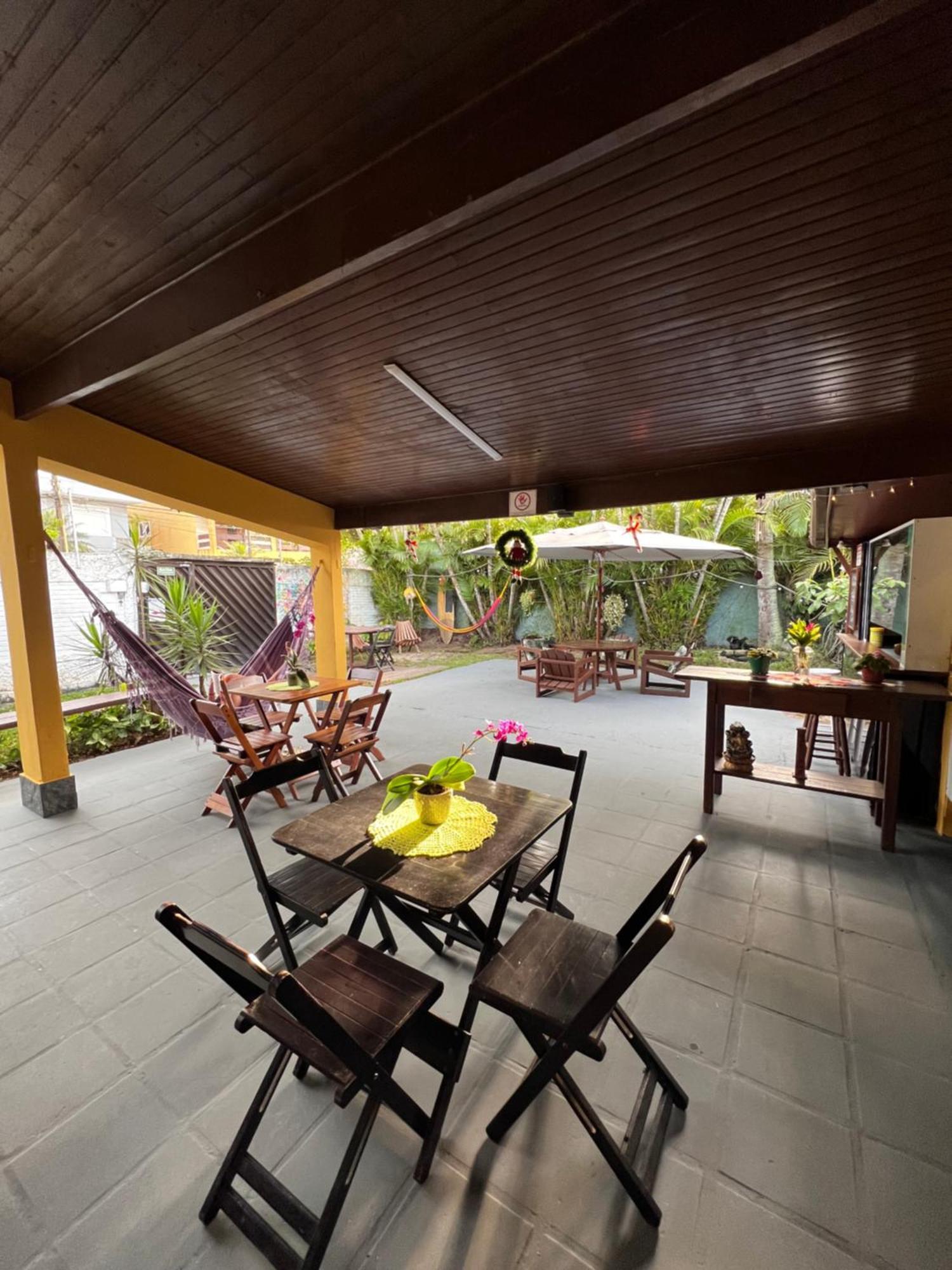 Tombo Beach Hostel&Suítes Guarujá Exterior foto