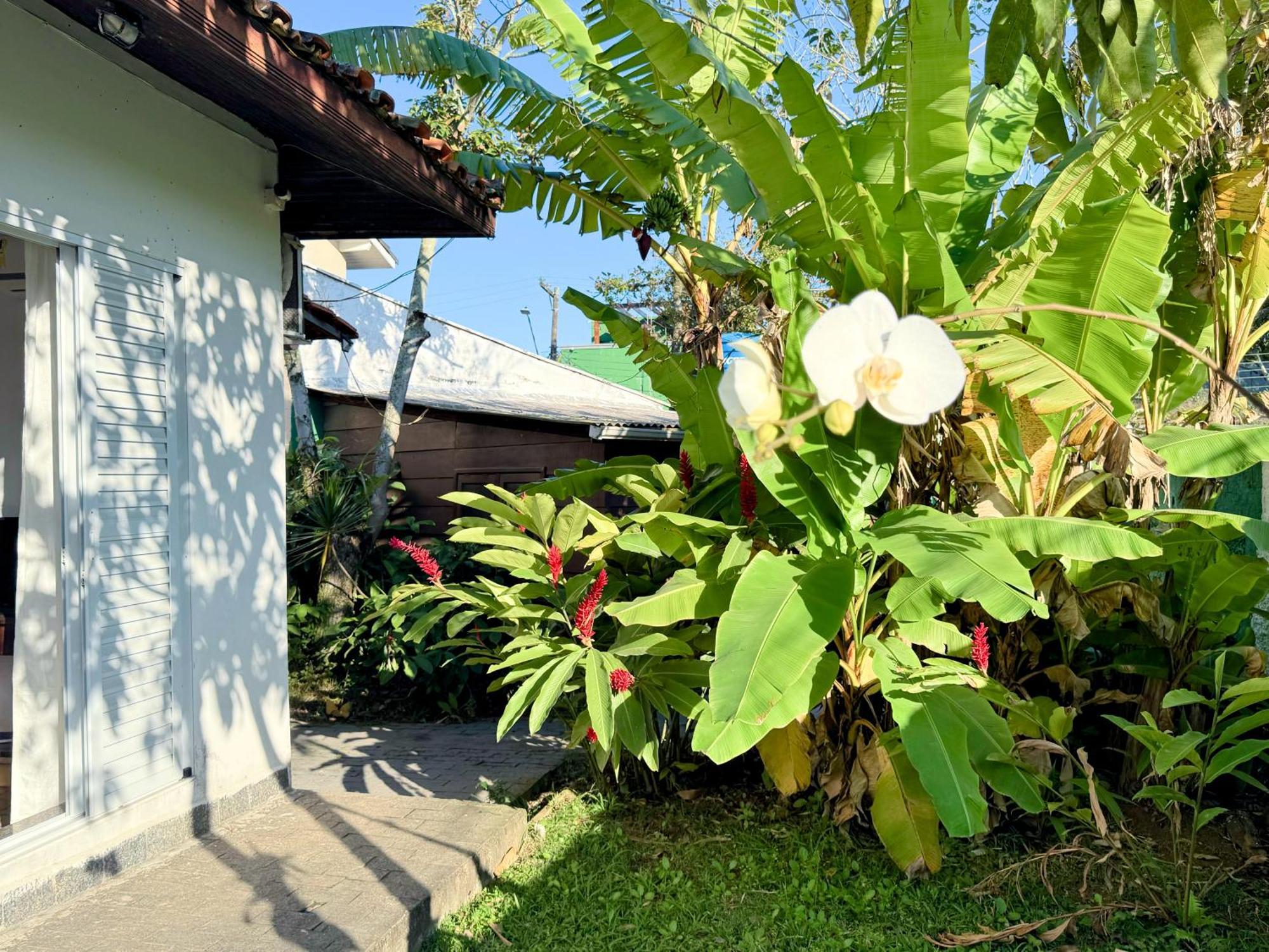 Tombo Beach Hostel&Suítes Guarujá Exterior foto